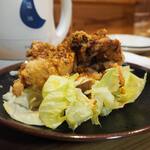 卓 - 特製だれのから揚げその１