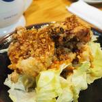 卓 - 特製だれのから揚げその２