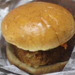 ケンタッキーフライドチキン - 料理写真:オマール海老の旨味ひろがるフィレバーガー