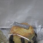 本町 カメリヤ - スコーン(チョコチップ)