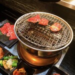 炭火焼肉 いずみの - 