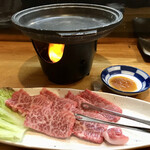 鳥半・魚半 - 和牛の焼き肉　これで千円以下とは贅沢