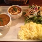 ミルミレ - スペッシャルカレー、ナンはヌキにしてもらった