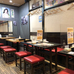 スンドゥブ専門店 韓一 - テーブル席