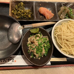 博多もつ鍋おおやま 福岡空港 - もつ鍋御膳（柔らか牛すもつ、ちゃんぽん麺）