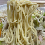 チャンポン一平 - 麺リフトあっぷ♫ヽ(゜∇゜ヽ)♪