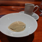 馳走西健一 - ピスタチオのアイスクリーム