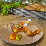 #NOCA inami Farm to Table - 季節のフルーツとフレンチトーストは¥950