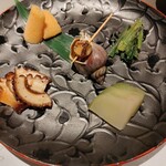 Nishi Azabu Sushi Karin - 数の子　蛸の柔らか煮　ザーサイの浅漬け　おひたし　バイ貝