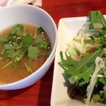 SilverBack食堂 豆福 - スープ、サラダ付き