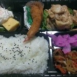 ぎゅうべえ - 豚肉生姜焼重（エビフライ付）【NEW！】