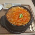 韓国家庭料理スリョン - 三種の海鮮スンドゥブ定食 1,380円 ♪