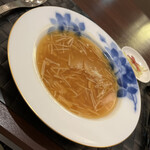 家寶 跳龍門 - フカヒレー。こんな大きいフカヒレを食べたのは初めて