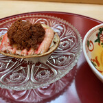 喰切料理 八方 - 雌から。土佐酢と。こんなに内子って入ってるもの？ｗ