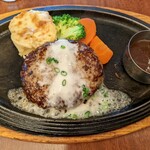 ロイヤルホスト - 黒×黒ハンバーグステーキランチ