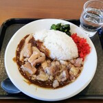 たまねぎ本舗 さすらい屋 - 牛スジ角煮カレー ¥1000