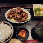 Umakaraya - 骨付きカルビ定食 1200円