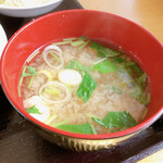 Rinkai Gyouza Sakaba - 具沢山でとっても美味しいお味噌汁♪^^