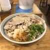 自家製さぬきうどんと肉 甚三 大門店
