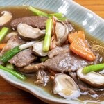 牛肉のオイスターソース炒め「ヌア・パット・ナムマンホイ」☆☆☆