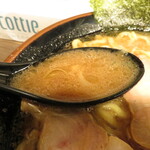 神田ラーメン わいず - スープ