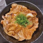 ヤマトポークのうすテキ丼