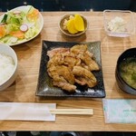 絶品！炭火焼バラ定食