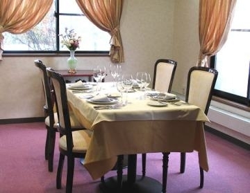 クロ・ド・シャルム（蔵王） &ndash; 本格フレンチで贅沢ディナー