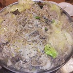 肉なべ 千葉 - ●肉なべ（普通盛り）　一人前１８００円。写真は３人前（１８００円×３＝５４００円）