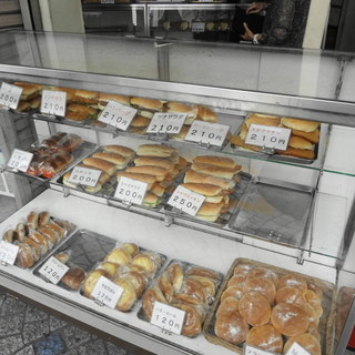 ヨコスカベーカリー_0