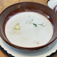 ザ タヴァン グリル＆ラウンジ - 