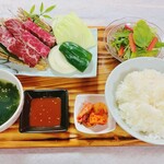 YAKI YAKI乾杯酒場 - ハラミ定食