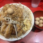 麺屋 HERO - ラーメン 豚追加、うずら(野菜、ニンニク、アブラ)