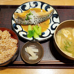 Yamatoya Hanzou - さばの味噌煮定食　890円