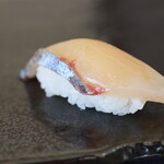 すし大 - シマアジ