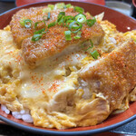 吉ひろ - カツ丼750円！ボリューム満点大盛りの量です！
