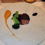 ラ・ベ - 和牛肉のロースト コーヒーバター 赤ワインソース  