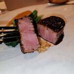 ラ・ベ - 和牛肉のロースト コーヒーバター 赤ワインソース (フィレ)