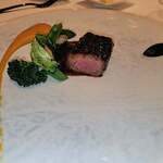 ラ・ベ - 和牛肉のロースト コーヒーバター 赤ワインソース