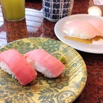 回転寿司 一番亭 - 大トロと、沖縄産カジキ
