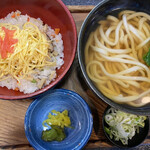 Sanuki Udon Ajikawa - 寿司かけ　750円