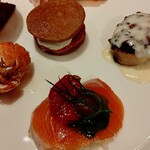 ガストロノミアヘリテージヨコハマ - 脂の乗ったサーモンと一緒にとろける下仁田ネギのマリネ⭐️