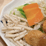 洋食屋 双平 - ミックス定食Aの茹で野菜とマカロニ黒胡椒