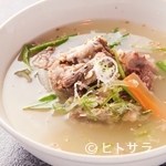 Yakiniku Toraji - じっくり煮込んだスープは栄養満点、体に優しい『テールスープ』