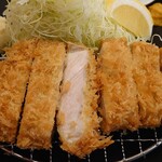 かつ太郎 - つくば王様豚ロースかつ定食(中) 1,749円