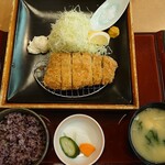 かつ太郎 - つくば王様豚ロースかつ定食(中) 1,749円