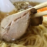 中華料理 万里 - ラーメンのチャーシュー