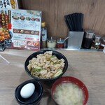 伝説のすた丼屋 - 