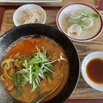 俺の餃子房 - レディースセット+平太麺1030円