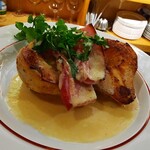 ビストロ マキムシ - 洋梨と生ベーコン、ディジョンマスタード ソース900円